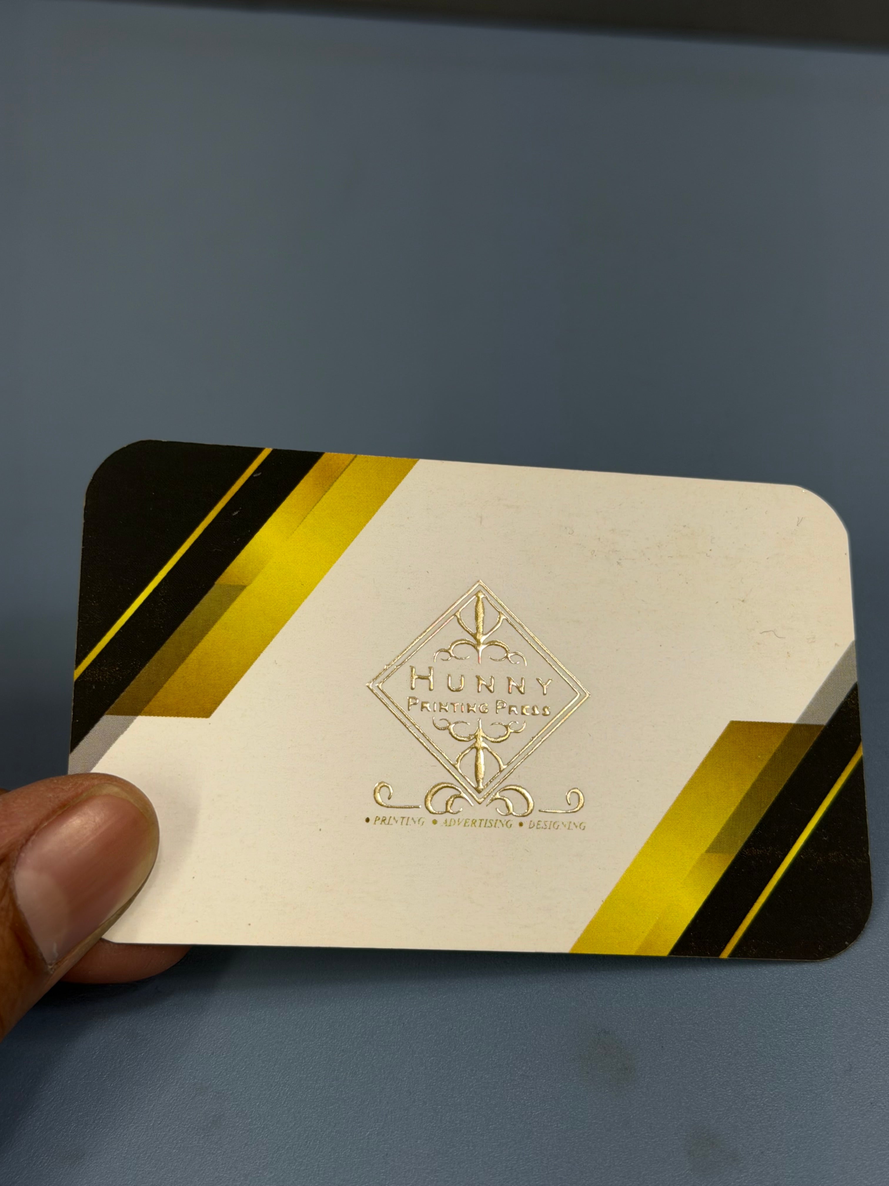 Luxury Digital Foiling Business Cards – Velvet Touch with Gold or Silver Foil