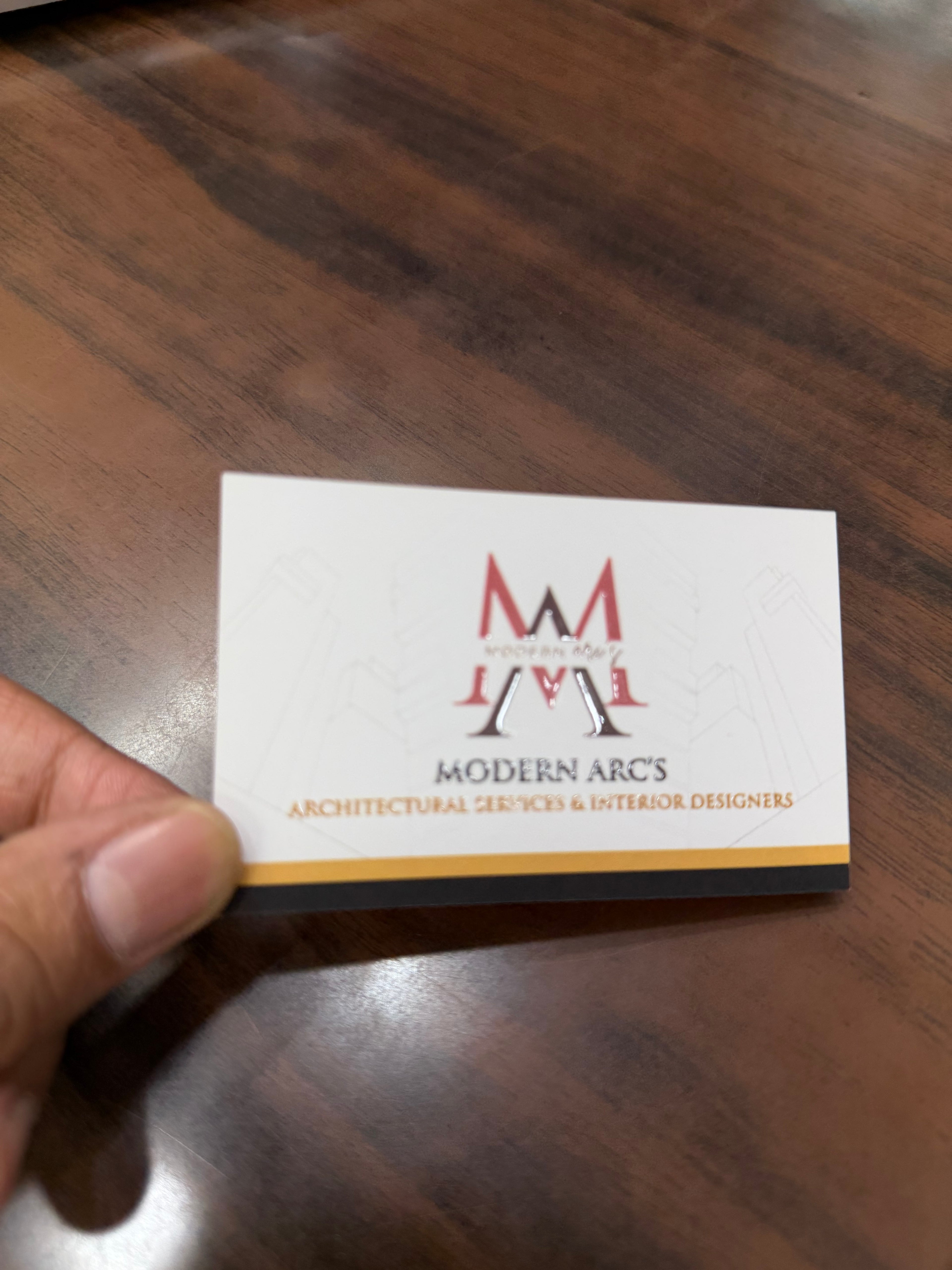 Luxury Business Cards – UV Shine with Velvet Finish