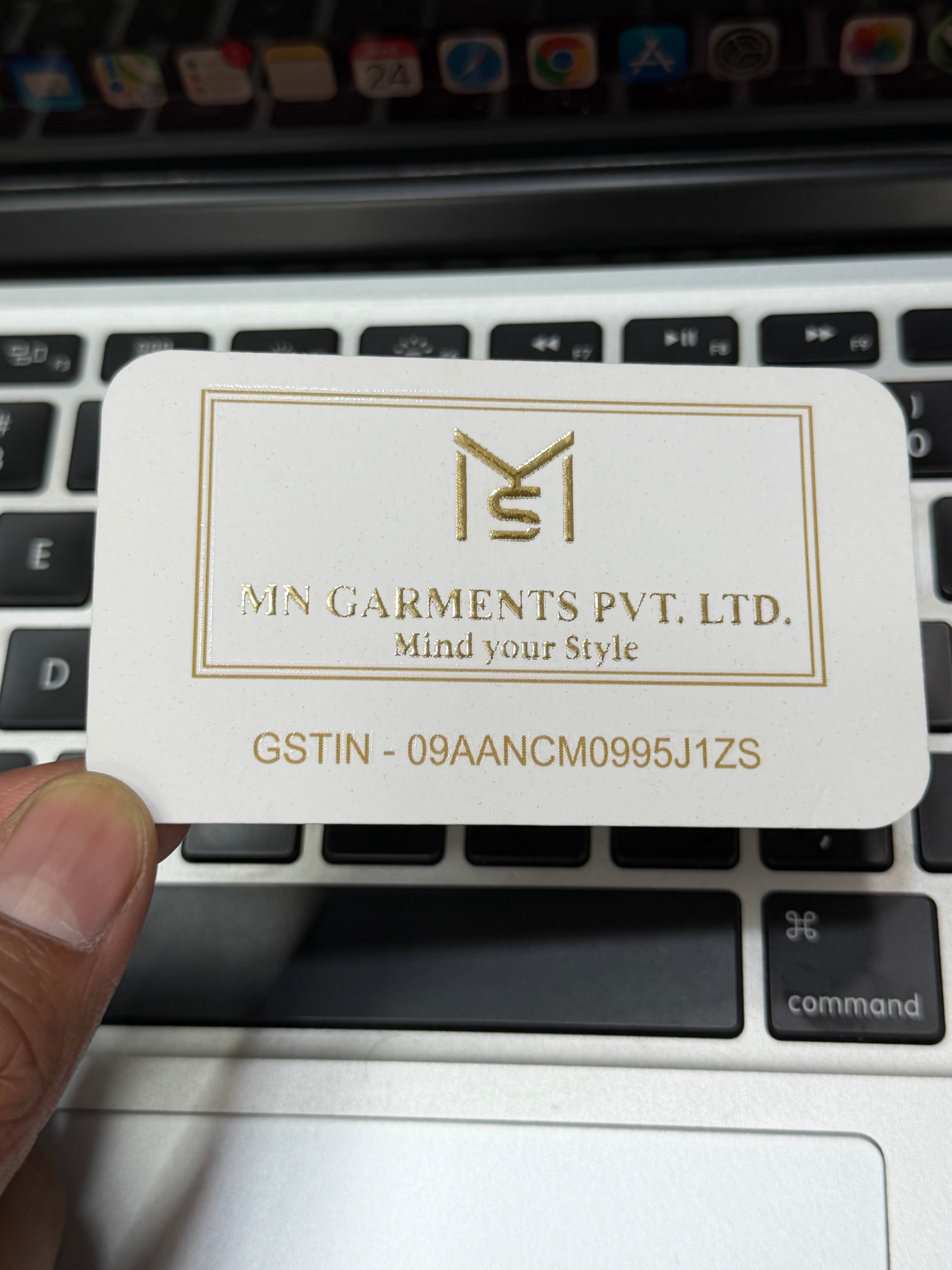Luxury Offset Foiling Business Cards – Velvet Touch with Gold Foil & UV Finish (Offset Printing)