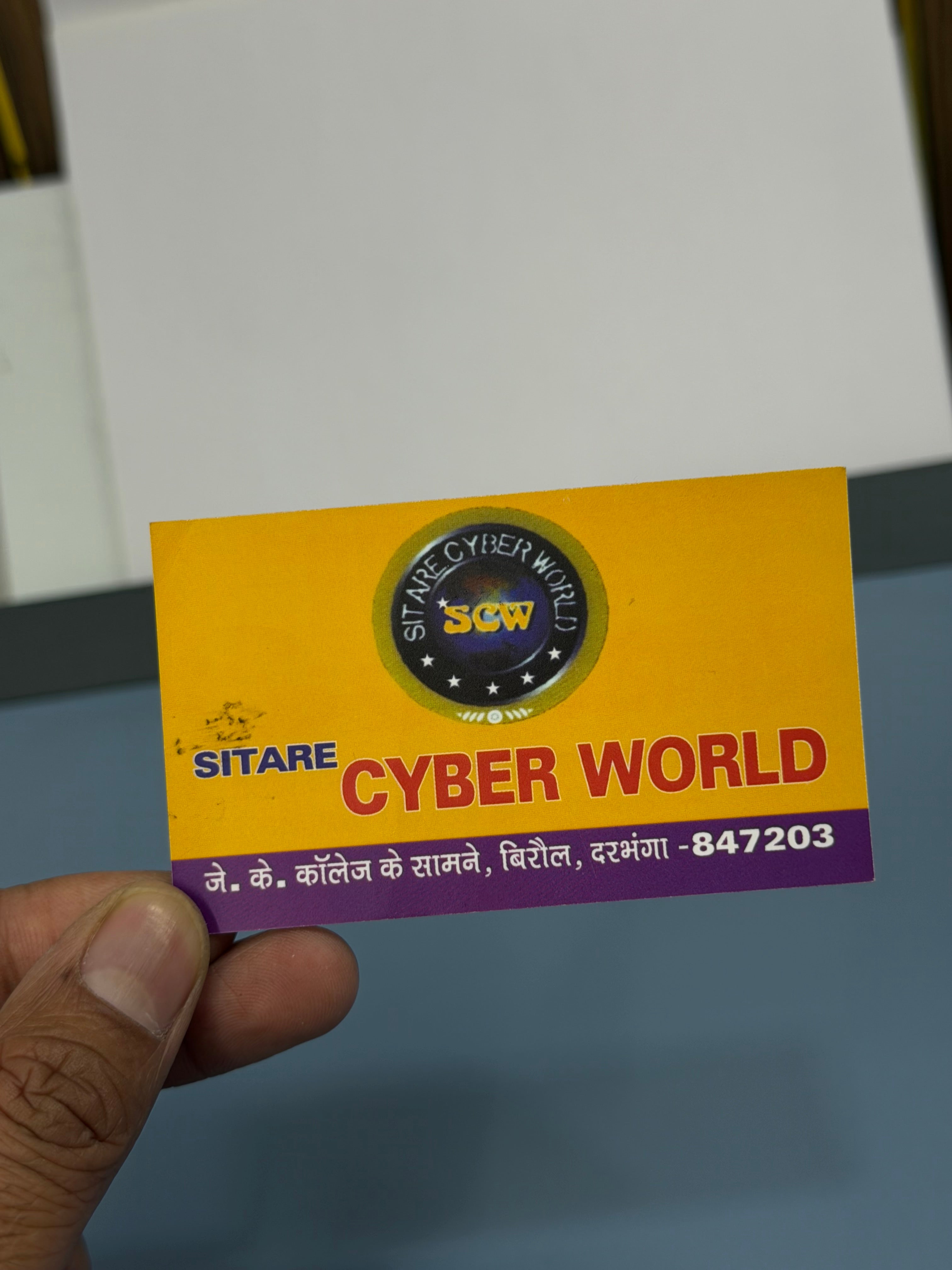 Luxury Visiting Cards Synthetic Paper Quality Non Table Offset Printing